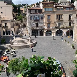Casa Antica Savoia , Taormina Włochy