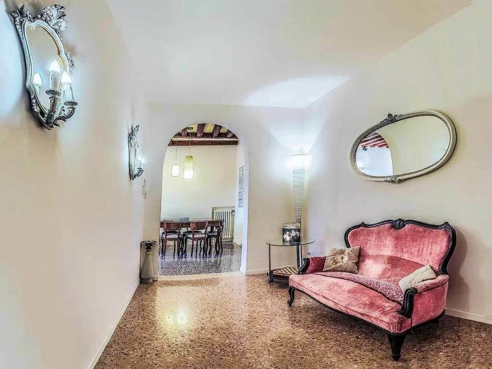 Venice Dream House 0*,  Italia